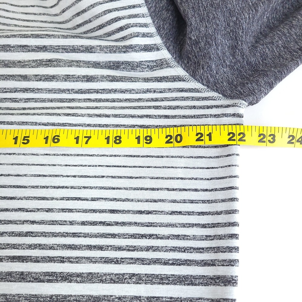 Lululemon Shirt Mens XL Gray White Striped Quarter Zip Raglan Sleeve Pullover - Picture 5 of 9